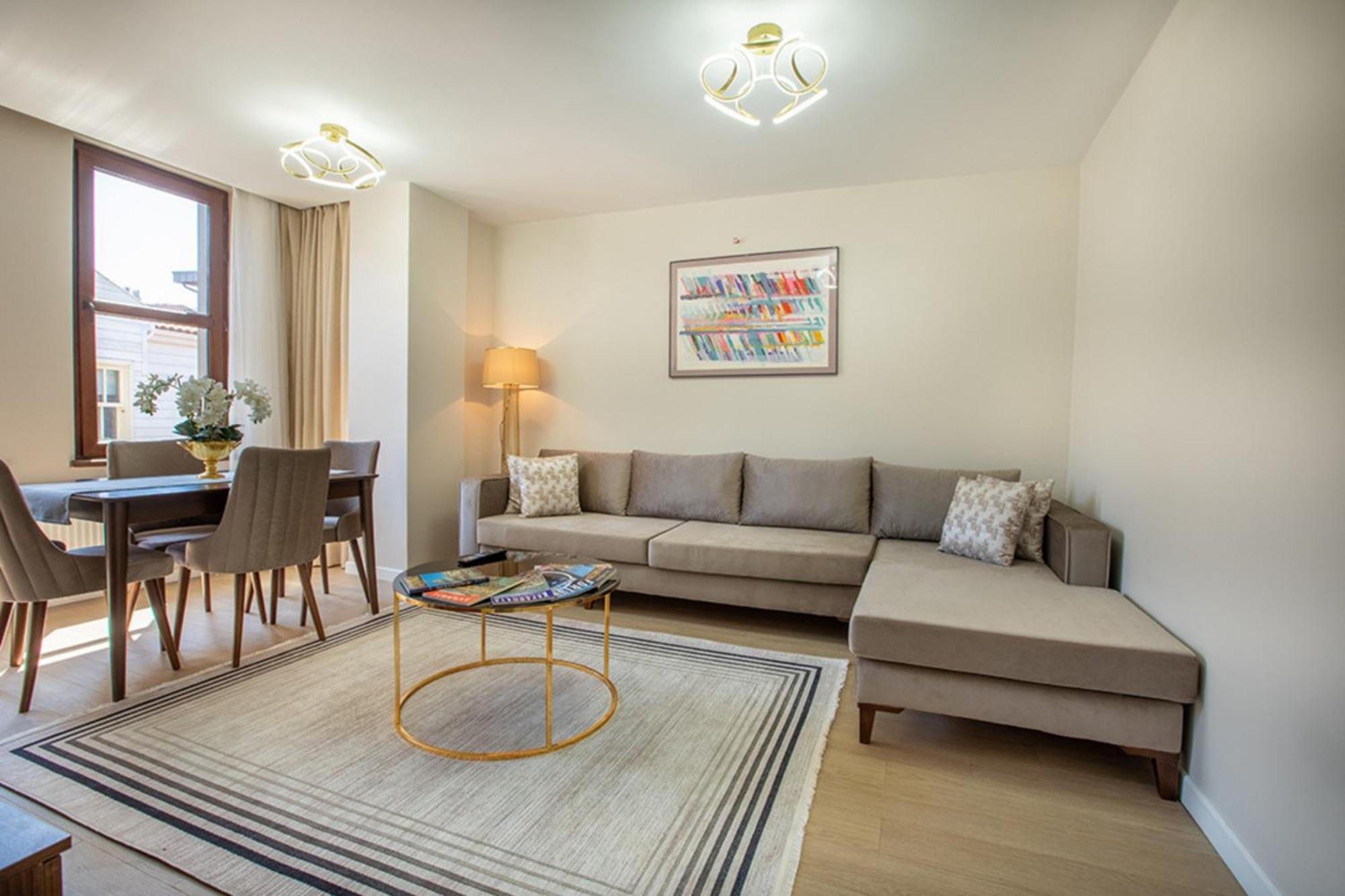 Hotel Millennium Istanbul Golden Horn Zewnętrze zdjęcie A living room in a serviced apartment in London