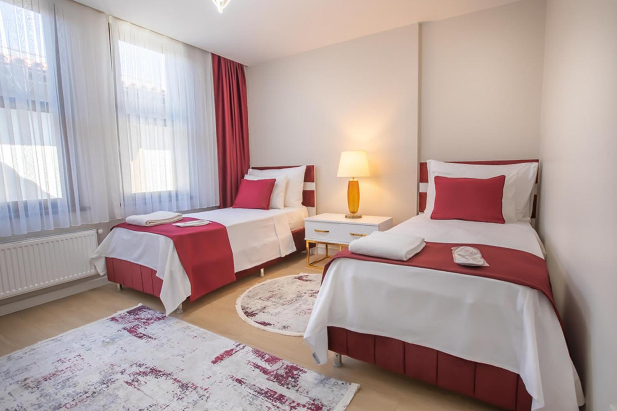 Hotel Millennium Istanbul Golden Horn Zewnętrze zdjęcie A typical hotel room